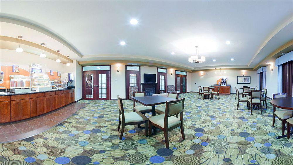 Pike Inn Le Roy - Bloomington Southeast Area Ngoại thất bức ảnh