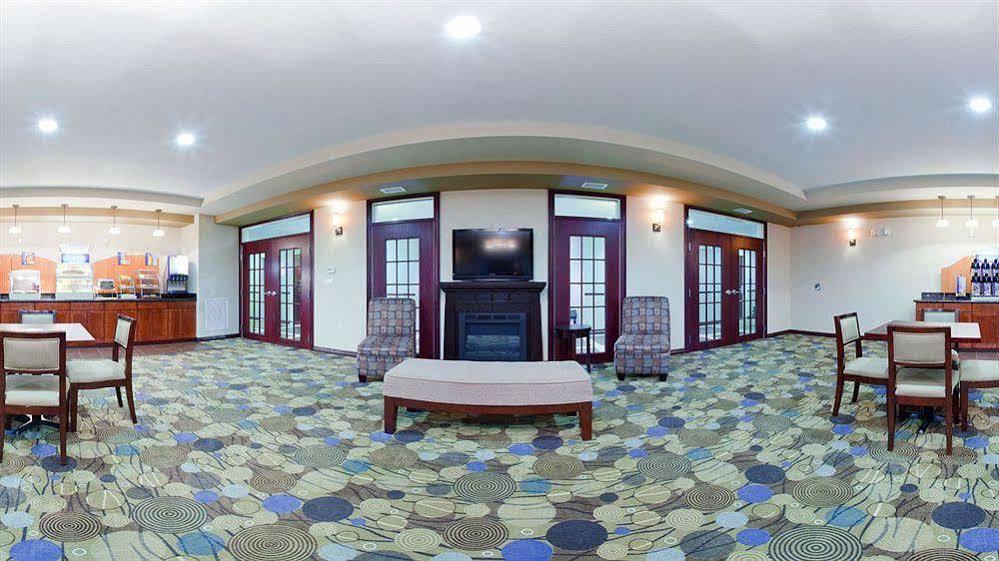 Pike Inn Le Roy - Bloomington Southeast Area Ngoại thất bức ảnh